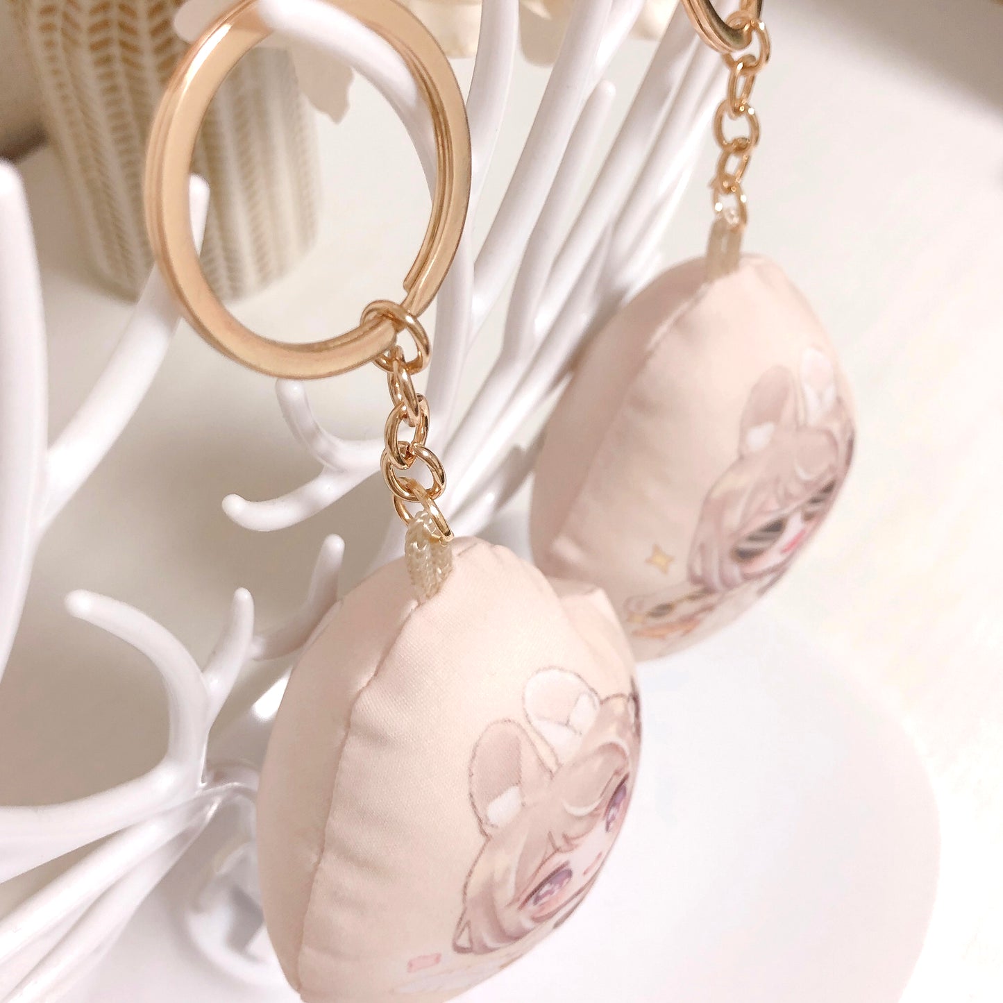 creamsherry plush keychain